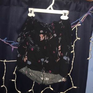 Strapless loose flower top🌼